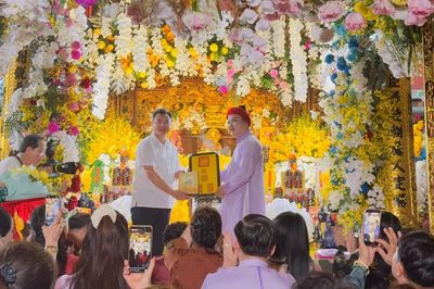 Liên hoan diễn xướng hầu Thánh – điểm nhấn tại Lễ hội mùa Thu Côn Sơn - Kiếp Bạc