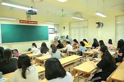 Thanh Hóa công khai đường dây nóng phản ánh lạm thu, dạy thêm