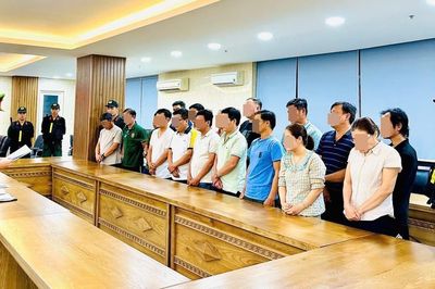 Khởi tố, bắt tạm giam một loạt cán bộ trật tự đô thị; lãnh đạo, nhân viên điện lực, cấp nước...