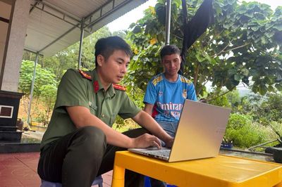 Đưa VNeID đến với người dân vùng cao