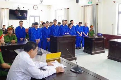 Xét xử nhóm đối tượng tiếp tay cho đường dây mua bán người, lừa đảo ETH tại Campuchia