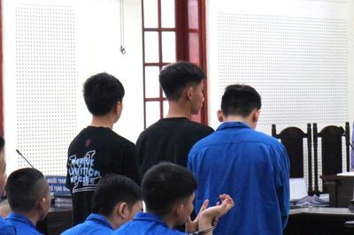 Nhóm thanh niên trả giá đắt vì dùng hung khí giải quyết mâu thuẫn