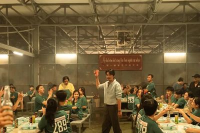 'Trại buôn người' thu gần 100 tỷ đồng trong tuần đầu ra mắt