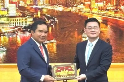 TPHCM học hỏi kinh nghiệm phát triển khu thương mại tự do tại Thượng Hải