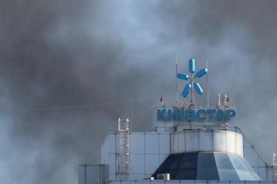 Xung đột Nga-Ukraine: Moscow đánh vào các trung tâm dữ liệu, Tổng thống Zelensky để ngỏ chấp thuận đề xuất của ông Trump