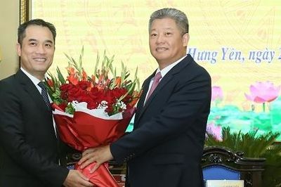 Phó giáo sư Phạm Bảo Sơn được bầu làm Phó chủ tịch tỉnh Hưng Yên