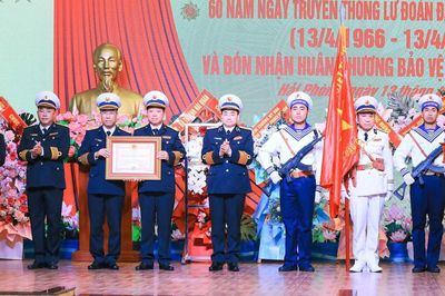 Quy định mới về mức tiền thưởng huân chương, danh hiệu