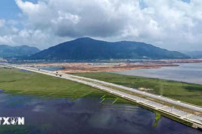 Hà Tĩnh: Toàn cảnh giao thông mở đường cho logistics tại Khu kinh tế Vũng Áng