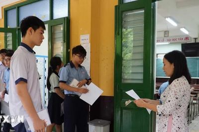 Dự kiến thi tuyển sinh lớp 10 chỉ còn 2 môn: Giảm áp lực nhưng lo học lệch