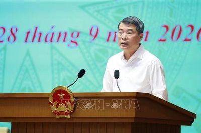 Phiên họp chuyên đề về khoa học, công nghệ đóng góp cho phát triển kinh tế - xã hội