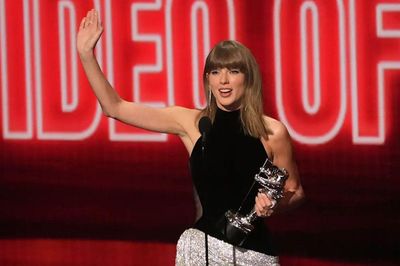 VMAs 2026 bất ngờ kết thúc, 17 giải thưởng chưa được công bố