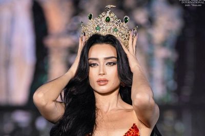 Đại diện Việt Nam đứng đầu thí sinh mặc đẹp Miss Grand International