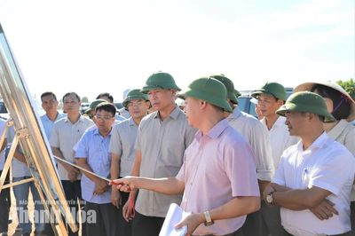 Chủ tịch UBND tỉnh Tô Anh Dũng kiểm tra, chỉ đạo triển khai các dự án đường giao thông trọng điểm