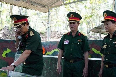 Quân khu 5 tổ chức diễn tập chỉ huy - cơ quan 1 bên 2 cấp ngoài thực địa cho Sư đoàn bộ binh 2