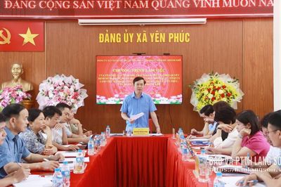 Tổ công tác số 8 của Ban Thường vụ Tỉnh ủy làm việc với đảng ủy các xã