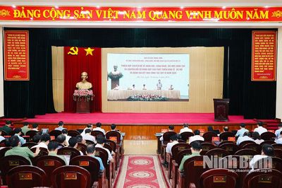 Phiên họp chuyên đề khoa học, công nghệ, đổi mới sáng tạo và chuyển đổi số đóng góp cho phát triển kinh tế - xã hội