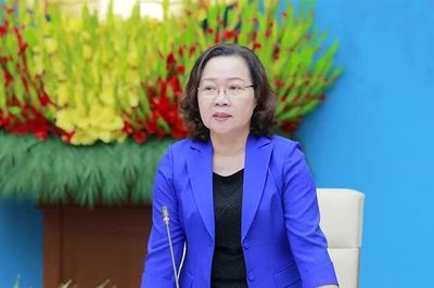 Phiên giải trình công tác quản lý nhà nước đối với phát triển khu công nghiệp, cụm công nghiệp và lĩnh vực thương mại trên địa bàn tỉnh