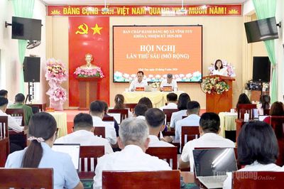 Phó Chủ tịch HĐND tỉnh Phạm Thị Minh Xuân dự Hội nghị BCH Đảng bộ xã Vĩnh Tuy lần thứ 6