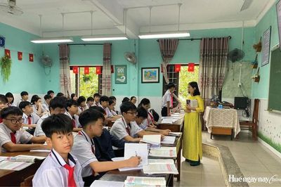 Minh bạch từng khoản thu trong năm học