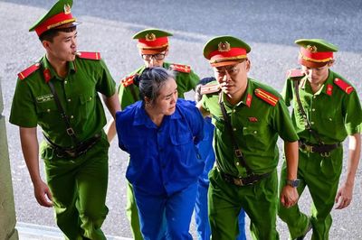 Hai cựu Viện trưởng Viện Pháp y tâm thần Trung ương hầu tòa vụ trùm ma túy Mai Anh