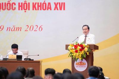 Chủ tịch Quốc hội: Pháp luật phải theo kịp thực tiễn nhưng không có nghĩa là sửa liên tục