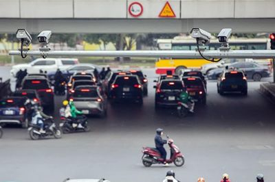 Hà Nội: Một tuần, camera AI 'bắt dính' hơn 2.000 trường hợp đi ngược chiều