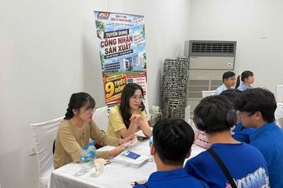 Bảo hiểm thất nghiệp gắn với kết nối việc làm trên môi trường số