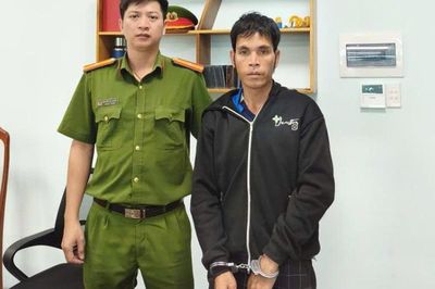 Sáng 28/9: 'Nghịch tử' say xỉn đổ xăng đốt nhà khiến cha tử vong