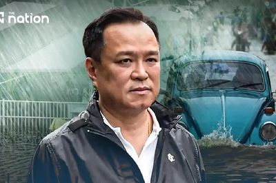 Hứng chỉ trích vì 'bom mưa', Thủ tướng Thái Lan lên tiếng xin lỗi