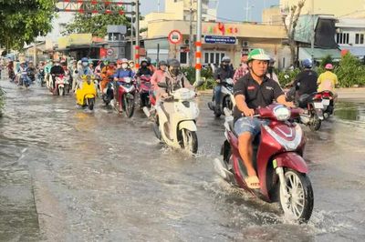 Hà Nội nắng nóng, TPHCM triều cường đạt đỉnh