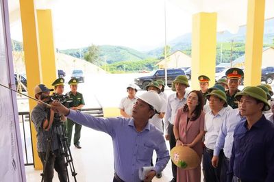 Bí thư Quảng Trị yêu cầu tập trung thi công tổng lực hoàn thành trường nội trú