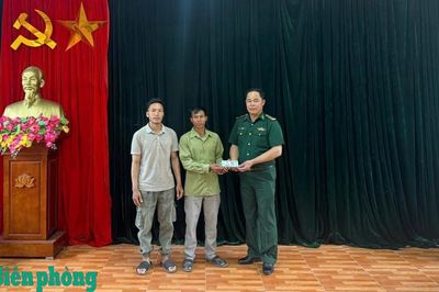 Cán bộ Biên phòng trả lại 85 triệu đồng cho người đánh rơi