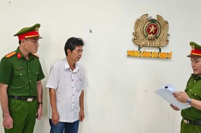 Vĩnh Long: Khởi tố bắt giam thầy dạy lái xe 'dởm' lừa đảo gần nửa tỷ đồng