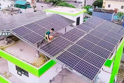 Tháo gỡ vướng mắc, đẩy nhanh tiến độ điện mặt trời mái nhà