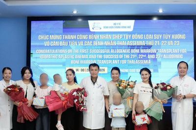 Cậu bé 1,5 tuổi hiến tủy cứu chị mắc bệnh suy tủy xương