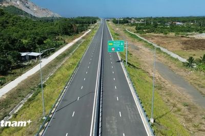 Bổ sung biển báo khoảng cách giữa các xe ôtô tại các vị trí áp dụng xử phạt