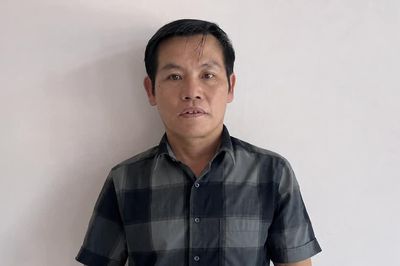 Khởi tố nhóm lừa đảo chiếm đoạt tài sản bằng đá cuội giả đá thiên thạch