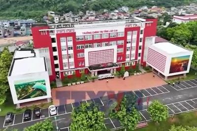 Nơi tri thức không chỉ nằm trên trang giáo án