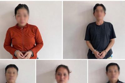 Khởi tố nhóm đối tượng dùng đá cuội giả làm 'đá thiên thạch' để lừa đảo