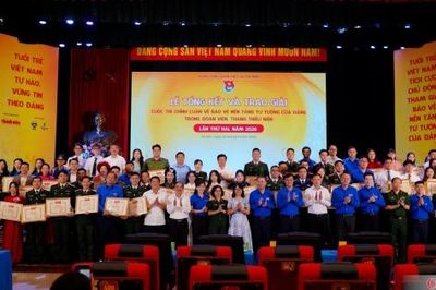 Trao giải Cuộc thi Chính luận bảo vệ nền tảng tư tưởng của Đảng trong thanh, thiếu niên