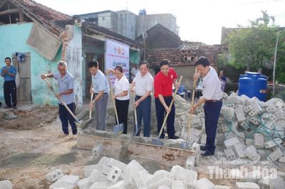Khởi công xây dựng “Nhà chữ thập đỏ” tại xã Ba Đình