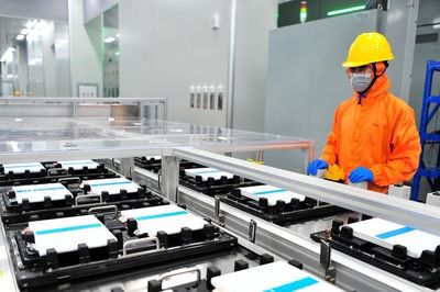 Trung Quốc đặt mục tiêu đưa pin thể rắn vào ứng dụng quy mô lớn từ năm 2030