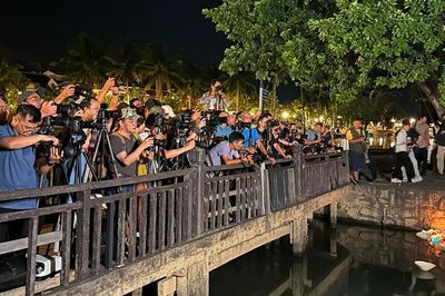 Khám phá vùng đất qua mắt ảnh