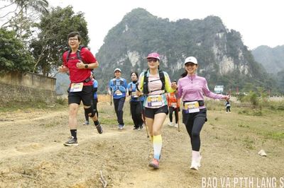 Từ đường chạy đến sản phẩm du lịch