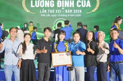 Bã cà phê và giấc mơ khởi nghiệp xanh