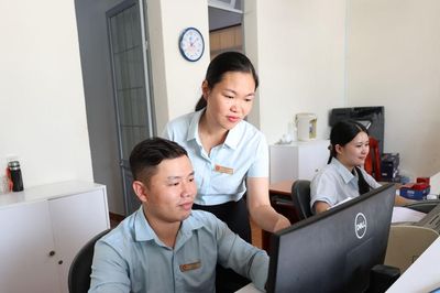 Trao cơ hội, giao trọng trách, rèn cán bộ