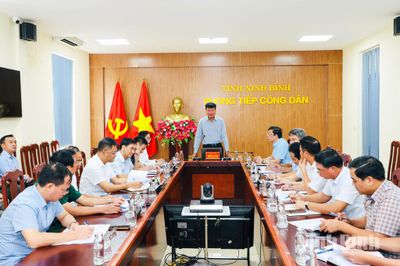 Đồng chí Bí thư Tỉnh ủy Trần Huy Tuấn tiếp công dân định kỳ tháng 9