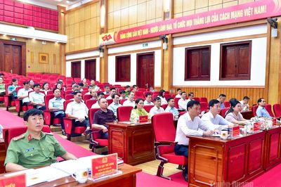 Sơ kết 5 năm thực hiện tiêu chuẩn 'An toàn về an ninh, trật tự'