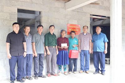 Khánh thành, bàn giao nhà Đại đoàn kết tại xã Thắng Mố