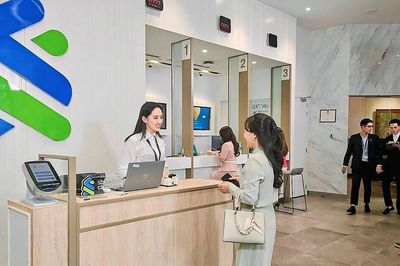 Standard Chartered dự báo GDP Việt Nam quý III tăng 8,7%